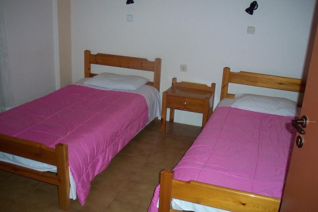 Nikolas Apartments كاتو ذاراتسو الغرفة الصورة